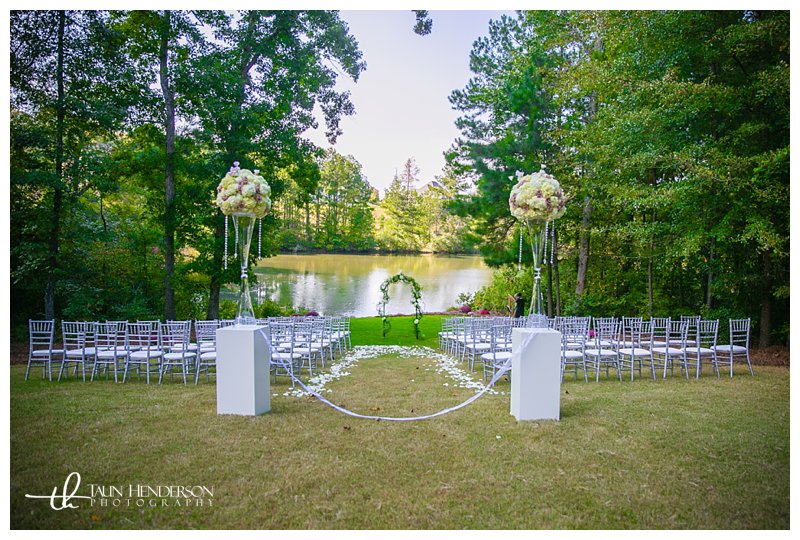 Beautiful Atlanta Backyard Wedding Ceremony .